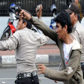 6 Polisi yang Menembak Saat Demo Anggota Polsek Johar Baru