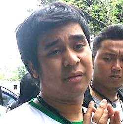 Olga Takjub Dengar Mbah Maridjan Meninggal Bersujud