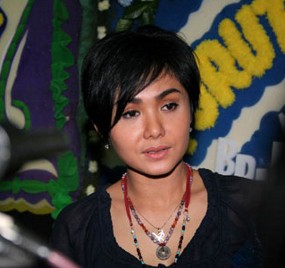 Yuni Shara Akan Kirim Relawan Dokter ke Lokasi Bencana