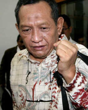 Mantan Walikota Jaksel Divonis 1 Tahun Penjara 