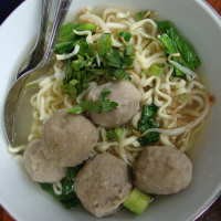 Gurihnya Kuah Bakso Made Khas Singkawang
