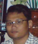 Penumpang Tidak Tertib di Terminal transjakarta Kampung Melayu