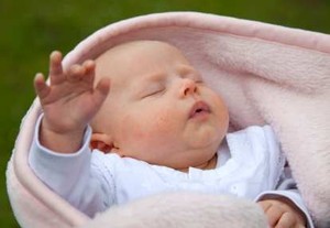 5 Kebiasaan Bayi Saat Tidur