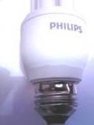 Ulir Lampu Philips Cacat atau Miring 