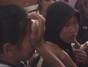 Rubiyatun Akhirnya Bertemu Ibunya di Pengungsian