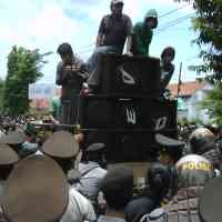 Demo Tuntut Kejari Sumenep Bongkar Korupsi Ricuh