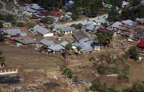 WNI di AS Galang Dana untuk Wasior, Mentawai dan Merapi