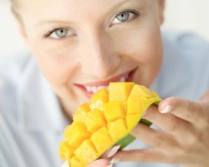 Cerahkan Kulit dengan Masker Mangga