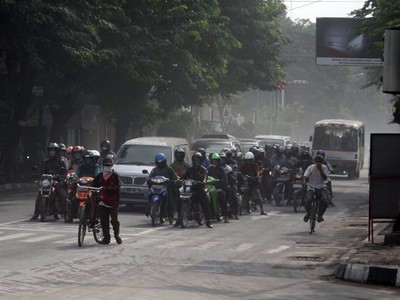 Yogya Diguyur Hujan Abu