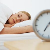 Terlalu Banyak Tidur Juga Bikin Kantong Mata Membesar