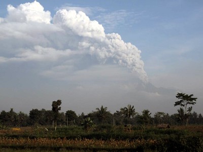 Merapi Masif Fluktuatif