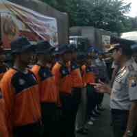 Polda Jatim Kirim Personel dan Bantuan Untuk Korban Merapi  