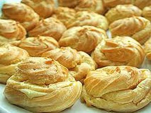 Waspadai Kelezatan Kue Sus