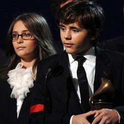 Paris Jackson: Michael Jackson Ayah yang Normal