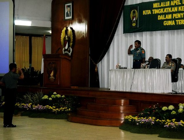 Panglima TNI Hadiri Apel Danrem-Dandim