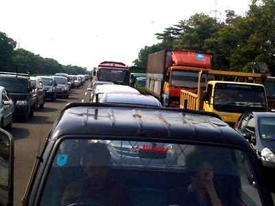 Tol Jagorawi Mengular