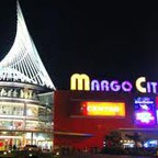 Menyaksikan Mobil Bergoyang di Margo City Depok 