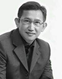 Eep Saefulloh: Pilkada Tangsel, Surplus Sumber Daya Defisit Strategi