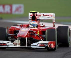 Ferrari Salah Strategi, Titel Ketiga Alonso Menguap