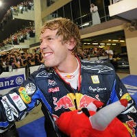 44 Detik yang Mendebarkan untuk Vettel
