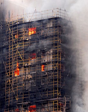 Apartemen di Shanghai Dilalap Api, 42 Orang Tewas