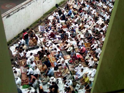 Salat Id di Masjid Al Furqan Dipenuhi Jamaah
