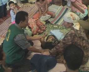 Salat Id di Pengungsian Magelang Diwarnai Kesurupan