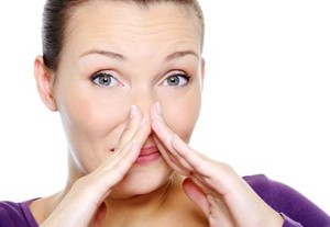 Perempuan Lebih Peka Terhadap Bau Badan