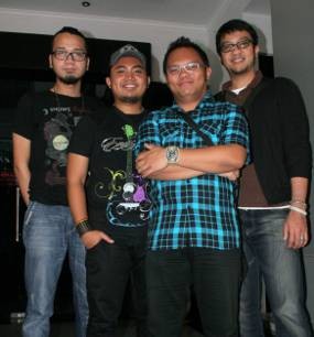 Kerispatih Nge-jazz di Konser Mini 26 November