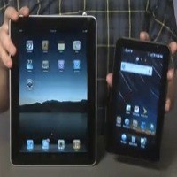 Galaxy Tab Kirim Sinyal ke iPad