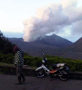 Aktivitas Bromo Hanya Berpengaruh di Sekitar Lautan Pasir