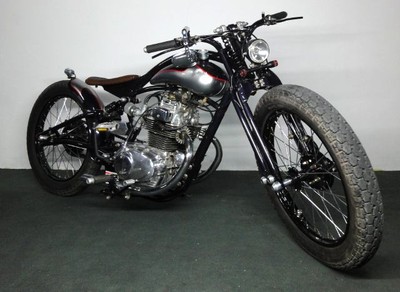 Honda CB 200 Retro