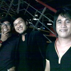 Drummer Impian Juliette Bak Bimbim Slank