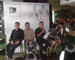 Bazaar Fashion Concerto 2010 Sarat Teknologi