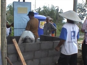 Pemprov Jateng Bangun 366 Shelter untuk Korban Merapi