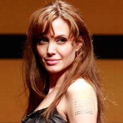 Angelina Jolie Jadi Nama Kuil Hindu di Kamboja