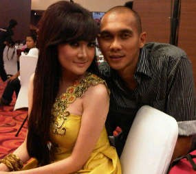 Kiki Amalia: Markus Horison Kado dari Surga Buat Saya