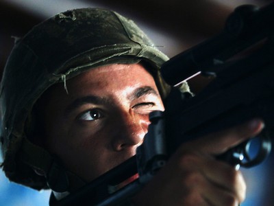 Militer Halau Geng Narkoba