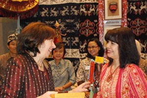 Ibu Negara Ceko Tertarik Indonesia