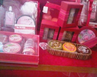 Bingkisan Untuk Orang Terkasih Dari The Body Shop