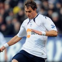 Elmander Dibidik Liverpool