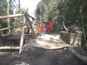 Lahar Dingin Merapi Rusak 32 Hektar Sawah & 3 Jembatan di Magelang