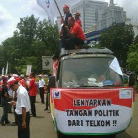 Telkom Hati-hati Bahas Merger Flexi-Esia