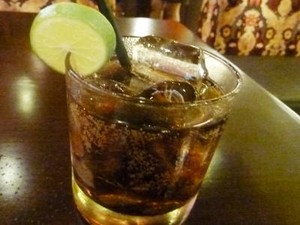 Kenali Efek Negatif Minuman Soda 