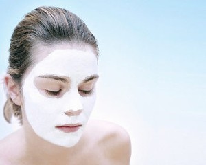 Hilangkan Bekas Luka dengan Masker Madu