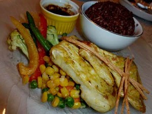 Fusion Makassar dengan Citarasa Autentik