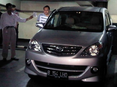 Gayus Jalani Rekonstruksi di Hotel Menara Peninsula 