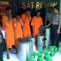 Komplotan Pencuri Komponen Generator PLN Digulung