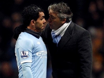 Saat Tevez Tak Terima Diganti