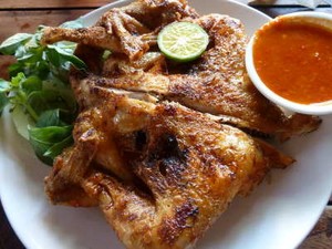 Kesengsem Ayam Bakar Racikan Jerman